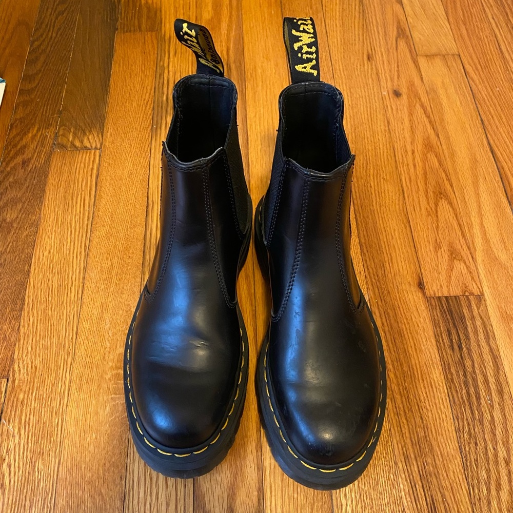 2976 SMOOTH LEATHER PLATFORM CHELSEA BOOTS